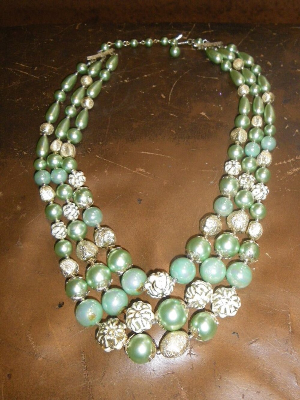 Vintage Women’s Triple Stranded Large Beaded Statement Necklace Japan
